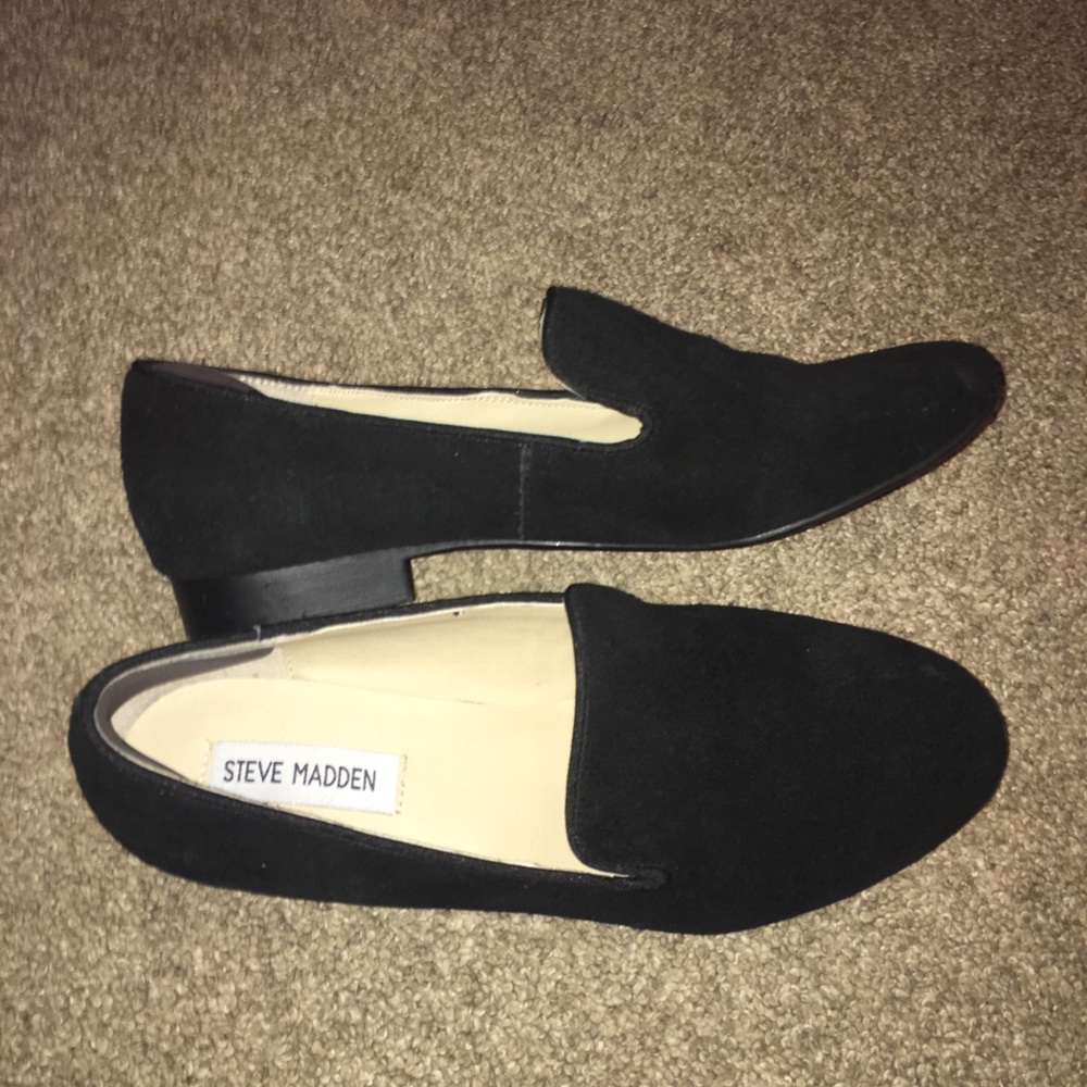 Steve Madden Black Loafers